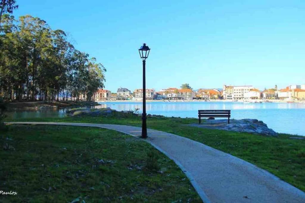 apartamento plaza del parque Villanueva De Arosa Esterno foto